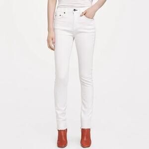 Rag & Bone Aged White 10 Inch Classic Frayed Hemline Jeans Size 31